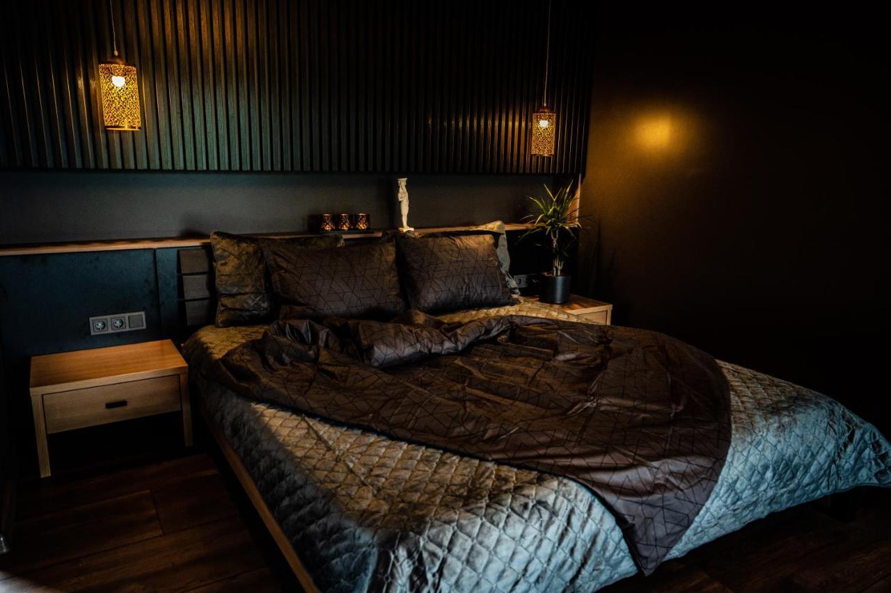 Vila Smiltyne Ant Ezero Kranto Villa Kuodziai Buitenkant foto